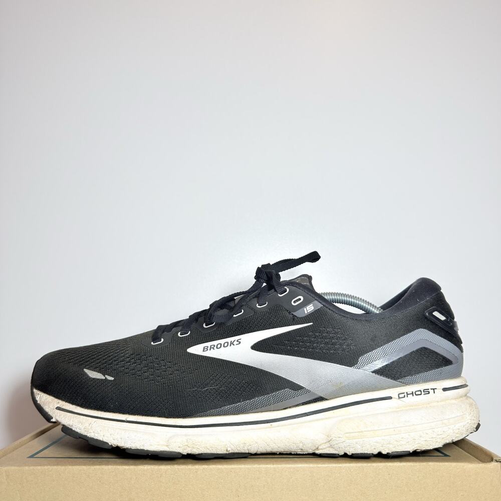 Brooks Ghost 15 Black Grey Men's Size 12.5 Wide 2E Road Running Shoes Sneaker